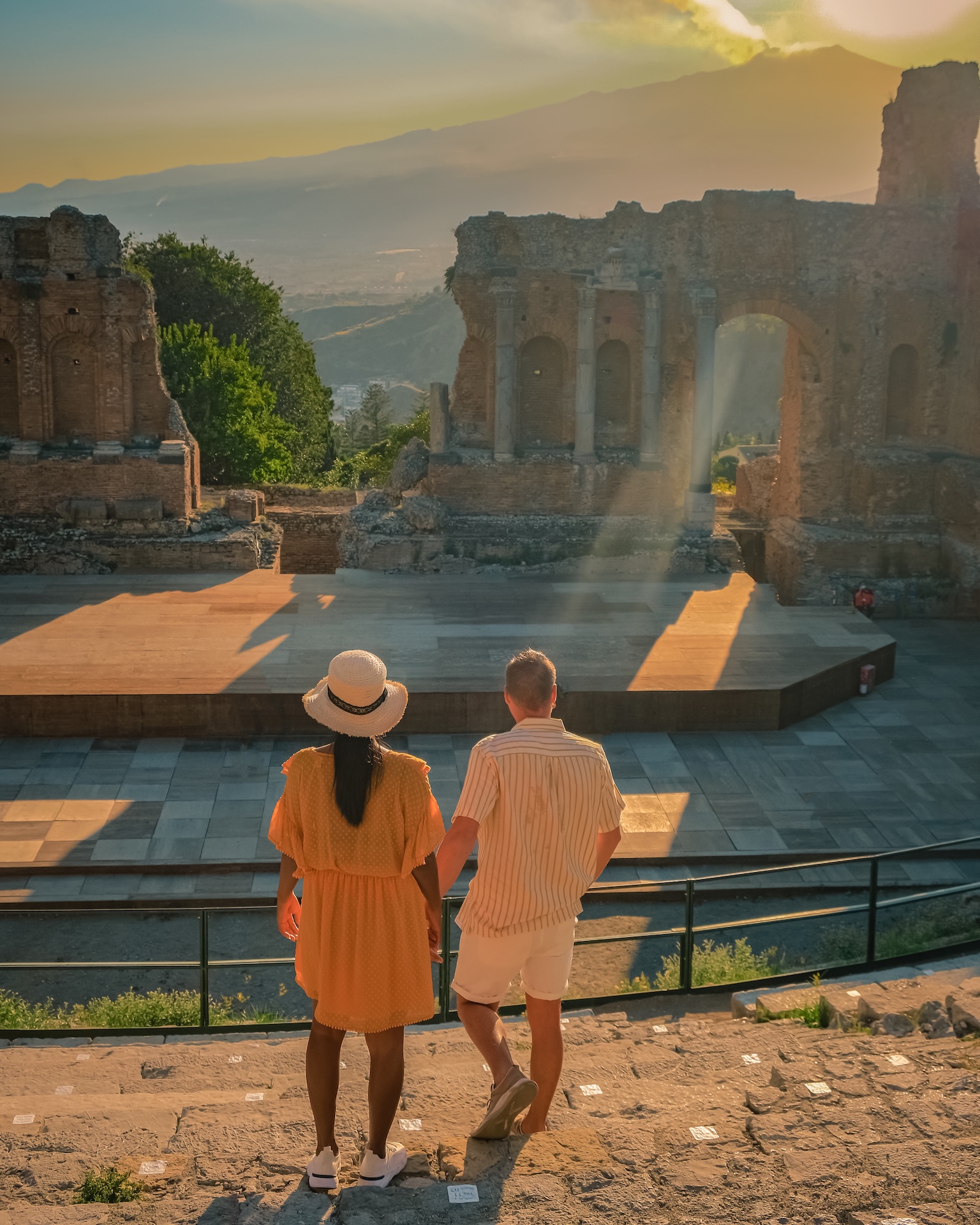 Private Driver Tour Pompeii & Amalfi Coast