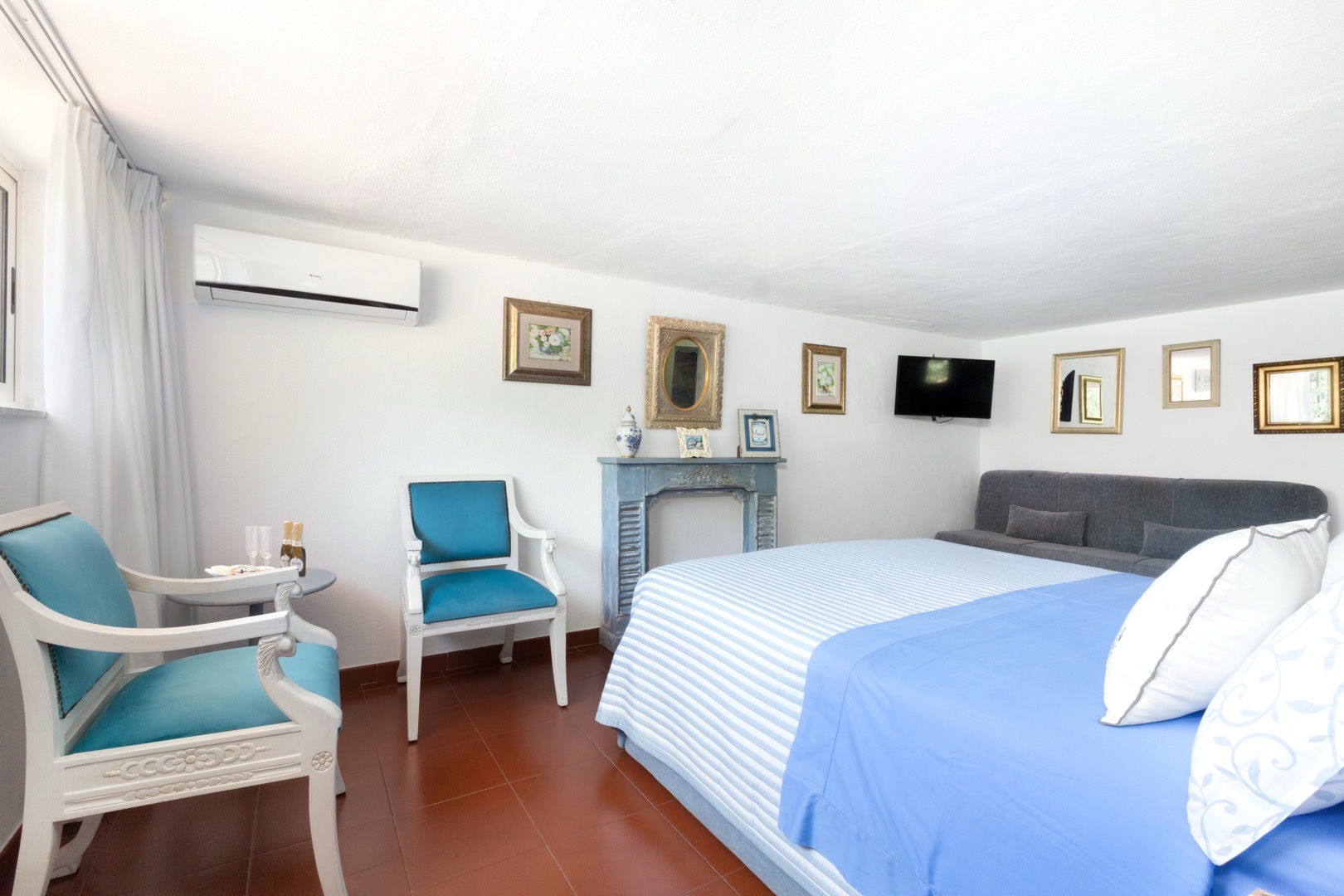 Attic Room - Image 6