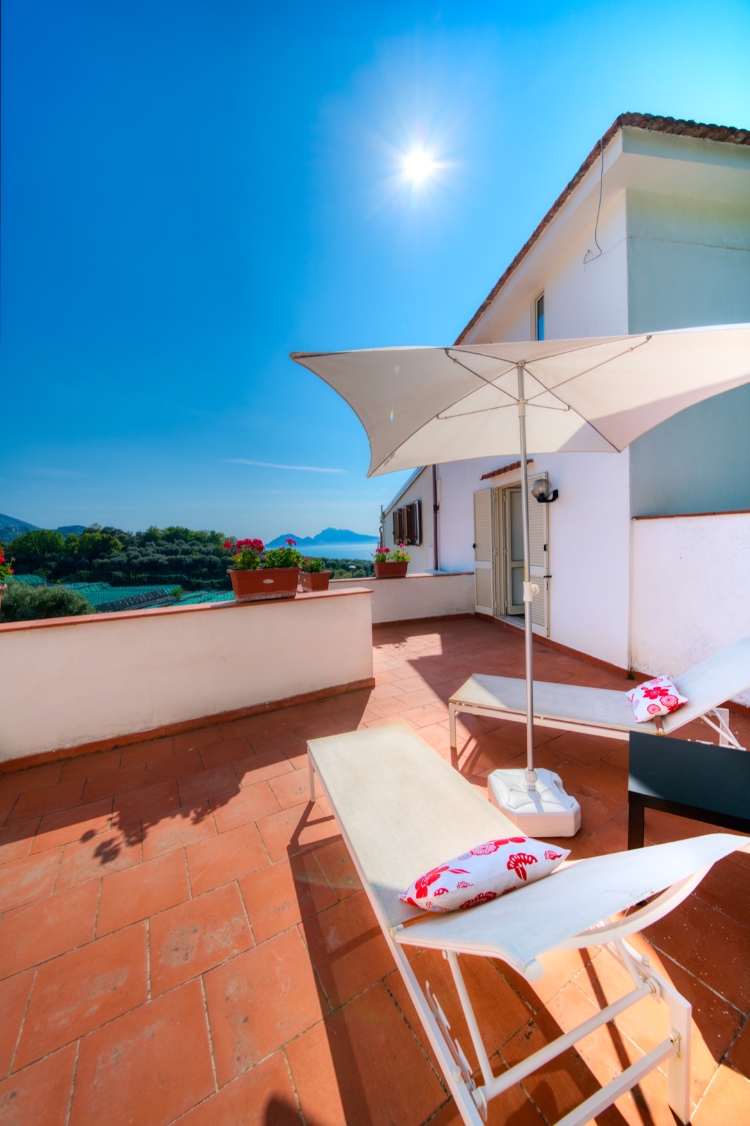 Terrace Room - Image 5