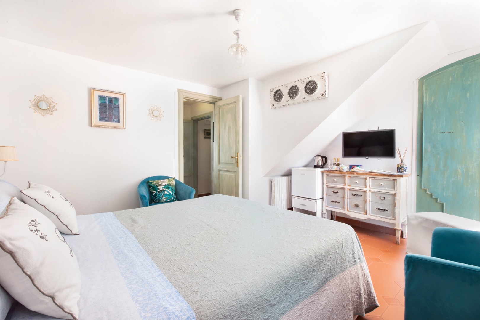 Terrace Room - Image 3